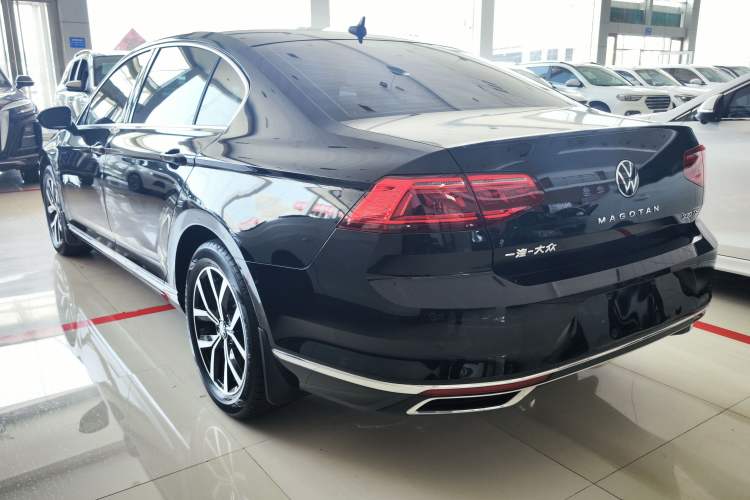 Used Volkswagen Magotan 2020 280TSI DSG Comfort Edition Rear Left 45 Deg