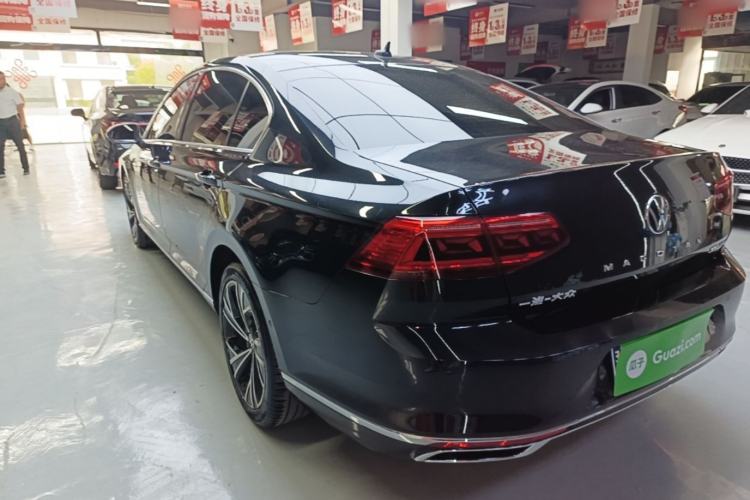 Used Volkswagen Magotan 2020 330TSI DSG Luxury Edition Rear Left 45 Deg