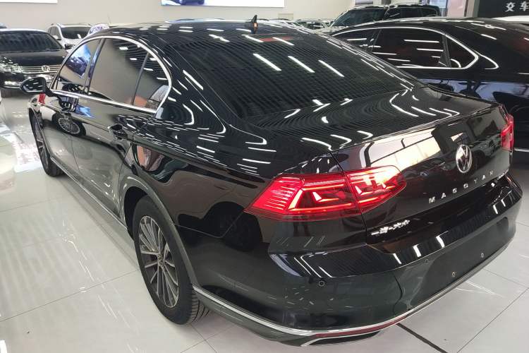Used Volkswagen Magotan 2020 330TSI DSG Luxury Edition Rear Left 45 Deg