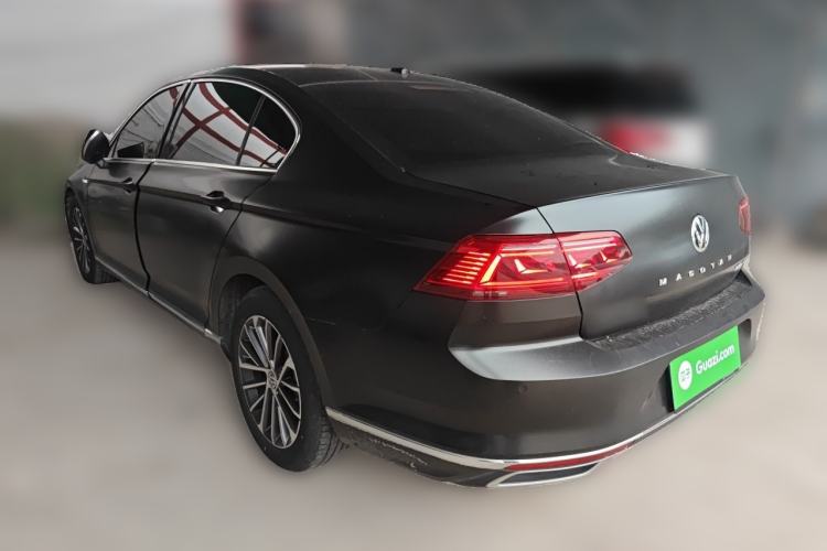 Used Volkswagen Magotan 2020 330TSI DSG Luxury Edition Rear Left 45 Deg