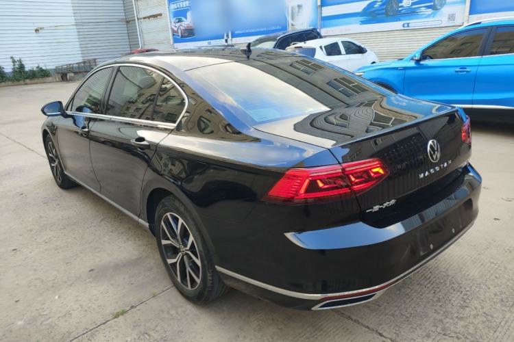 Used Volkswagen Magotan 2020 330TSI DSG Leading Model Rear Left 45 Deg