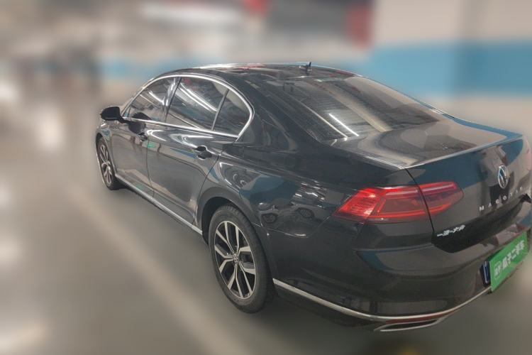 Used Volkswagen Magotan 2020 330TSI DSG Leading Model Rear Left 45 Deg