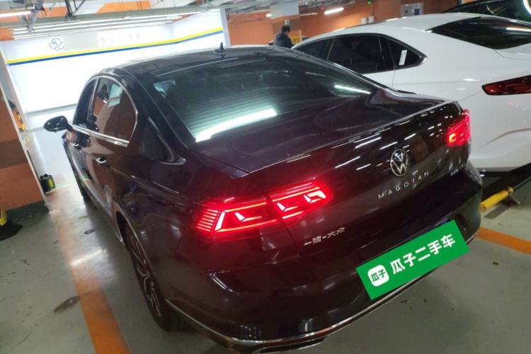 Used Volkswagen Magotan 2020 330TSI DSG Leading Model Rear Left 45 Deg