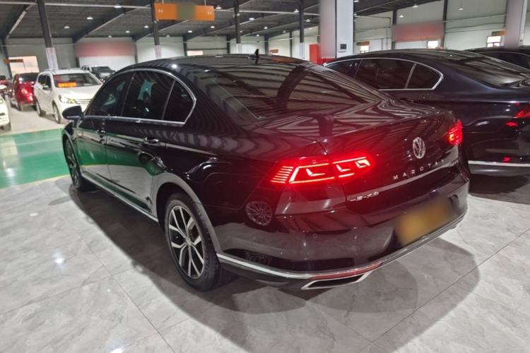 Used Volkswagen Magotan 2020 330TSI DSG Leading Model Rear Left 45 Deg