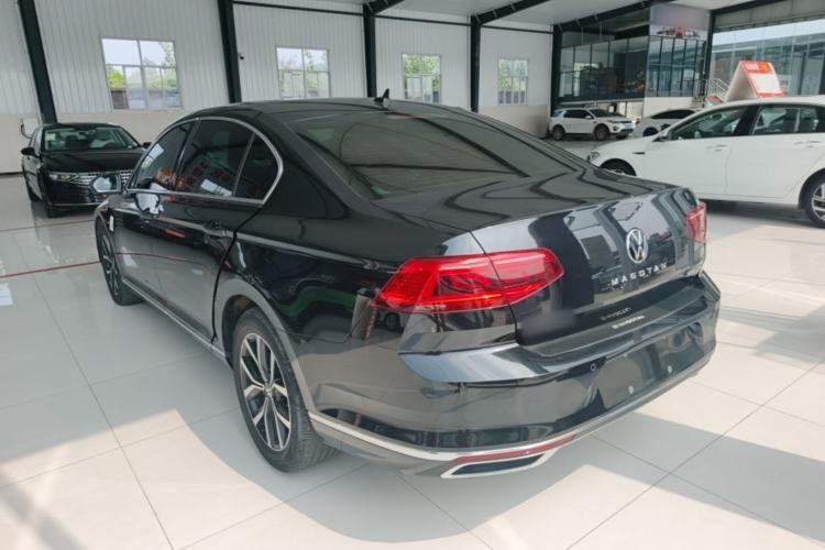 Used Volkswagen Magotan 2020 330TSI DSG Leading Model Rear Left 45 Deg