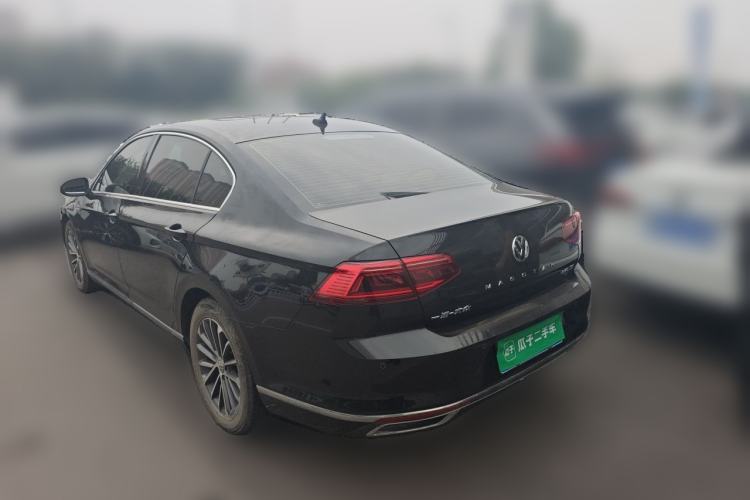 Used Volkswagen Magotan 2020 330TSI DSG Luxury Edition Rear Left 45 Deg