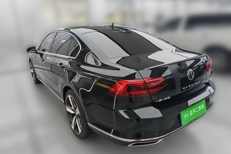 Used Volkswagen Magotan 2020 330TSI DSG Leading Model Rear Left 45 Deg