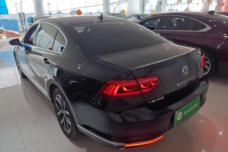 Used Volkswagen Magotan 2020 330TSI DSG Leading Model Rear Left 45 Deg