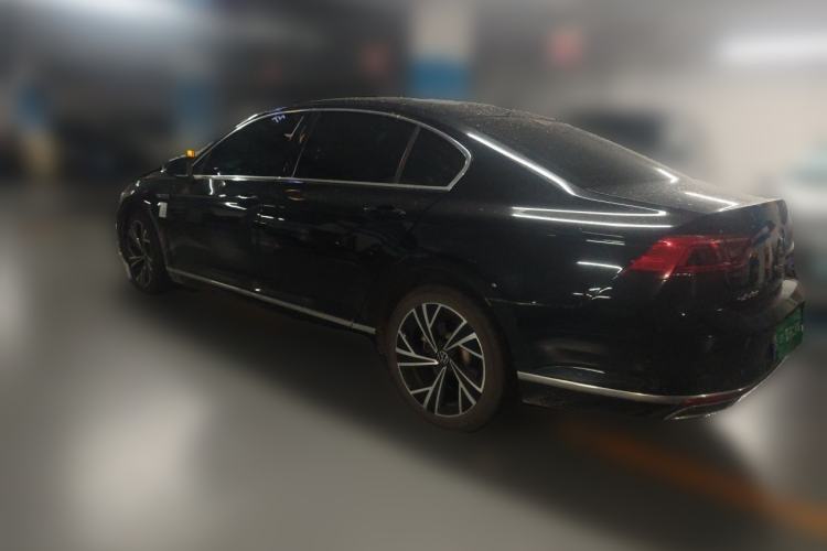 Used Volkswagen Magotan 2020 330TSI DSG Luxury Edition Rear Left 45 Deg