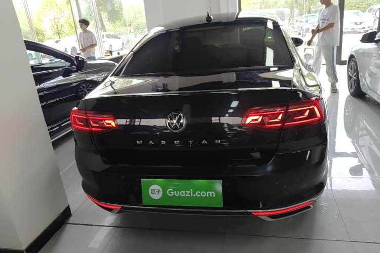 Used Volkswagen Magotan 2020 330TSI DSG Leading Model Rear