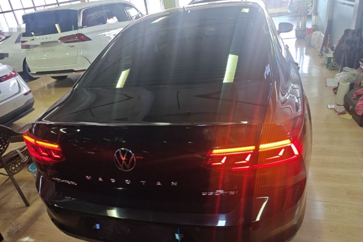 Used Volkswagen Magotan 2020 330TSI DSG Luxury Edition Rear
