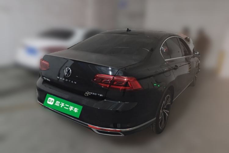 Used Volkswagen Magotan 2020 330TSI DSG Luxury Edition Rear Right 45 Deg
