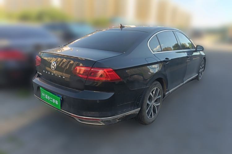 Used Volkswagen Magotan 2020 330TSI DSG Leading Model Rear Right 45 Deg