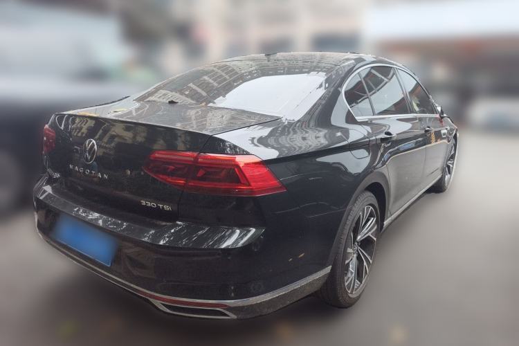 Used Volkswagen Magotan 2020 330TSI DSG Luxury Edition Rear Right 45 Deg