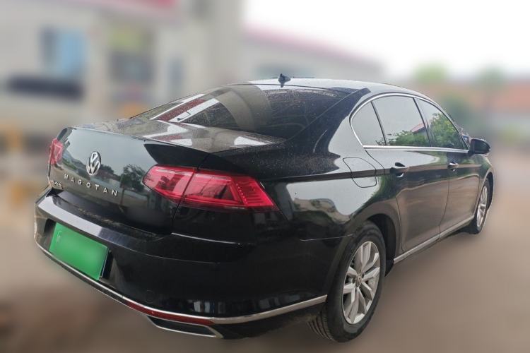 Used Volkswagen Magotan 2020 280TSI DSG Comfort Edition Rear Right 45 Deg