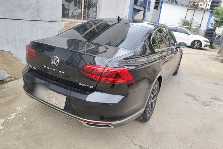 Used Volkswagen Magotan 2020 280TSI DSG Comfort Edition Rear Right 45 Deg