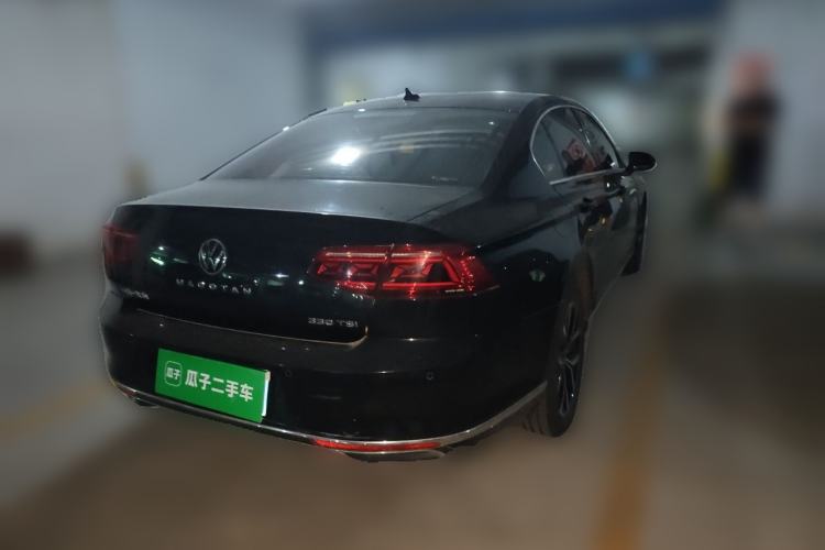 Used Volkswagen Magotan 2020 330TSI DSG Leading Model Rear Right 45 Deg