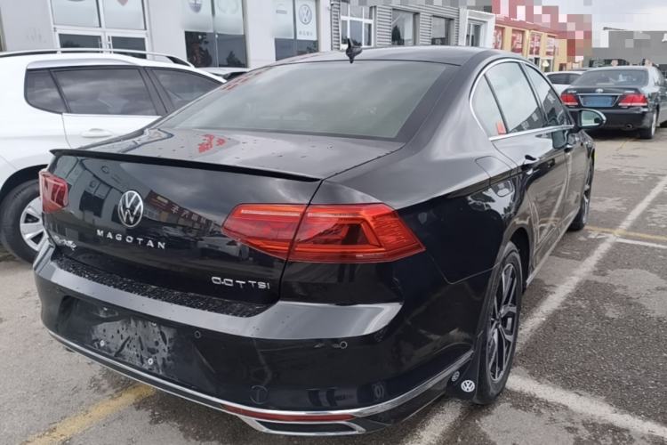 Used Volkswagen Magotan 2020 330TSI DSG Leading Model Rear Right 45 Deg