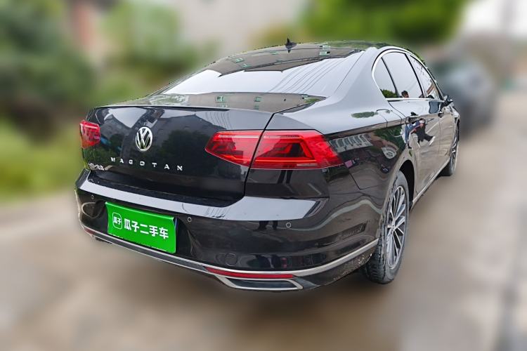Used Volkswagen Magotan 2020 330TSI DSG Luxury Edition Rear Right 45 Deg