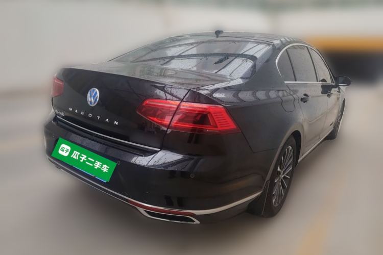 Used Volkswagen Magotan 2020 330TSI DSG Luxury Edition Rear Right 45 Deg