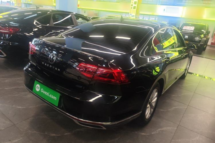 Used Volkswagen Magotan 2020 280TSI DSG Comfort Edition Rear Right 45 Deg