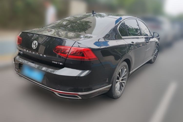 Used Volkswagen Magotan 2020 330TSI DSG Luxury Edition Rear Right 45 Deg