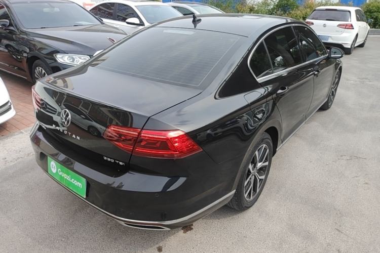 Used Volkswagen Magotan 2020 330TSI DSG Leading Model Rear Right 45 Deg