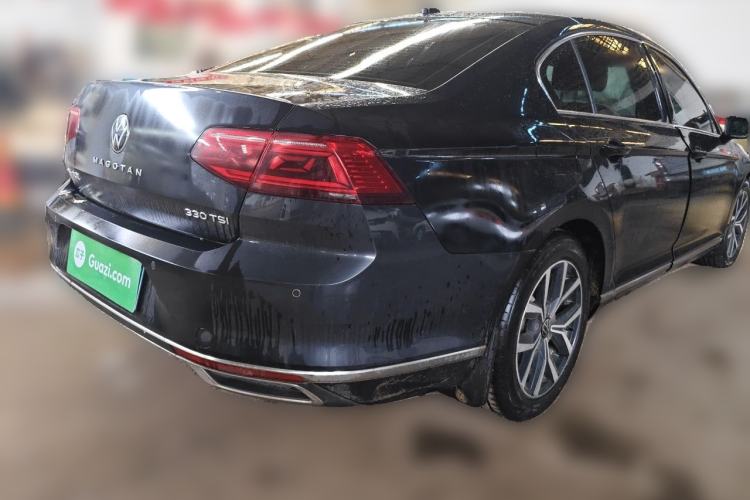 Used Volkswagen Magotan 2020 330TSI DSG Leading Model Rear Right 45 Deg