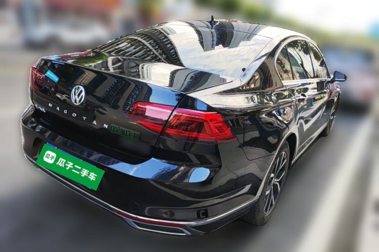 Used Volkswagen Magotan 2020 330TSI DSG Leading Model Rear Right 45 Deg