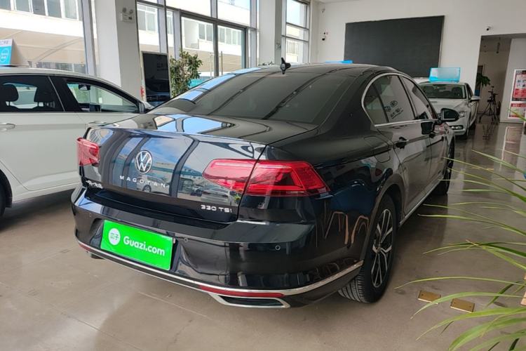 Used Volkswagen Magotan 2020 330TSI DSG Leading Model Rear Right 45 Deg