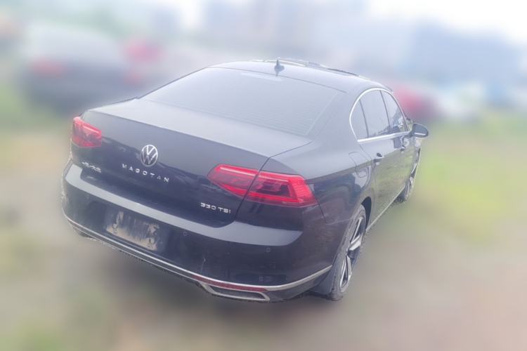Used Volkswagen Magotan 2020 280TSI DSG Comfort Edition Rear Right 45 Deg