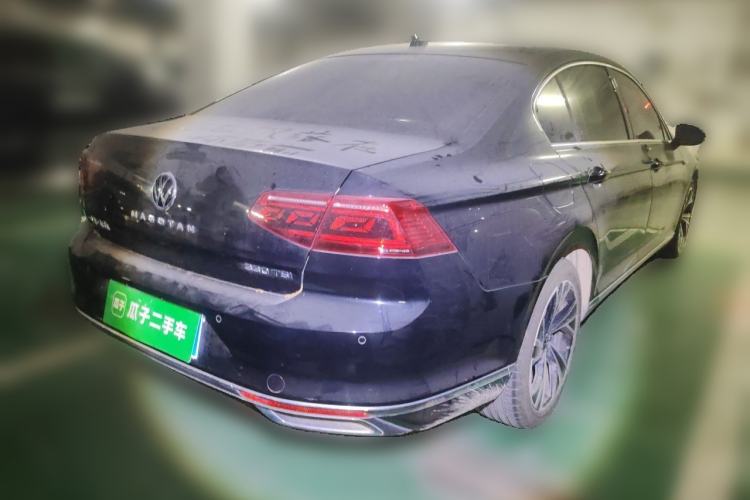 Used Volkswagen Magotan 2020 330TSI DSG Luxury Edition Rear Right 45 Deg