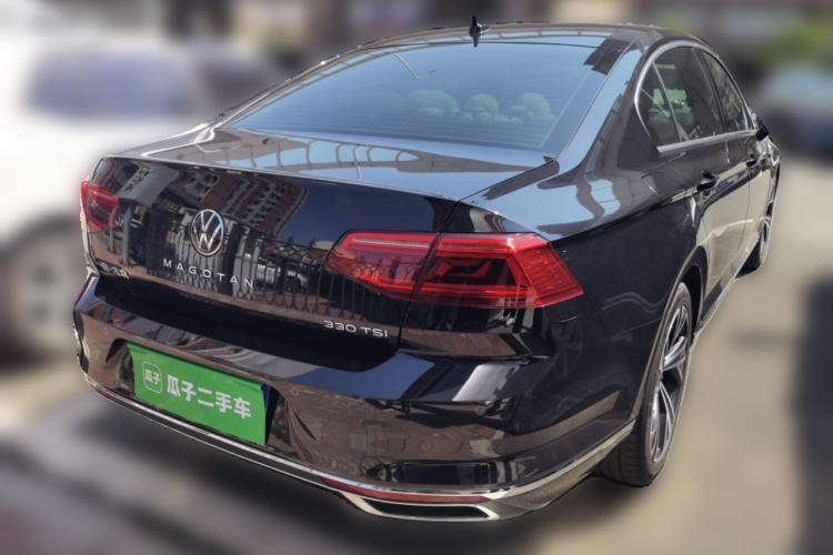 Used Volkswagen Magotan 2020 330TSI DSG Luxury Edition Rear Right 45 Deg