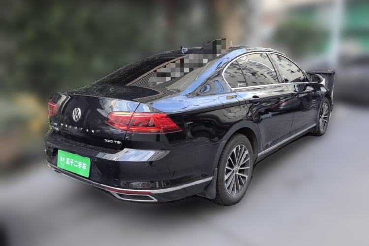 Used Volkswagen Magotan 2020 330TSI DSG Luxury Edition Rear Right 45 Deg