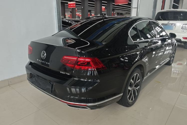 Used Volkswagen Magotan 2020 330TSI DSG Leading Model Rear Right 45 Deg