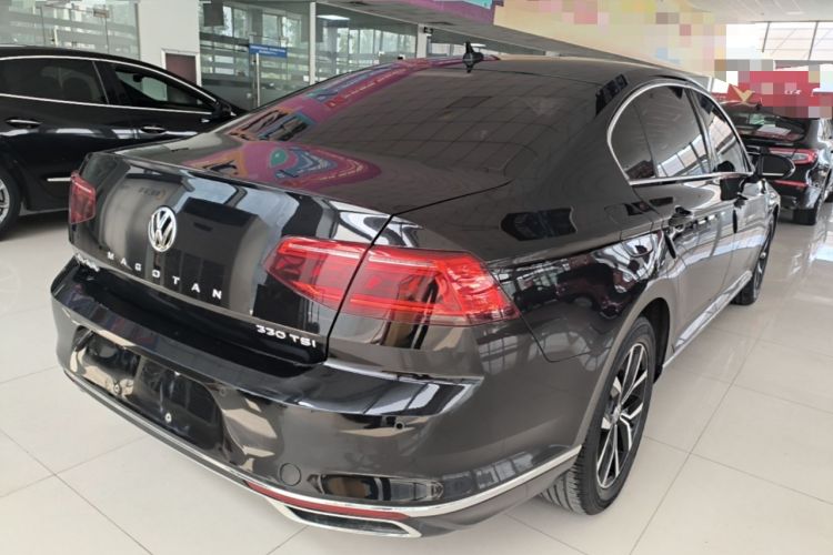 Used Volkswagen Magotan 2020 330TSI DSG Leading Model Rear Right 45 Deg