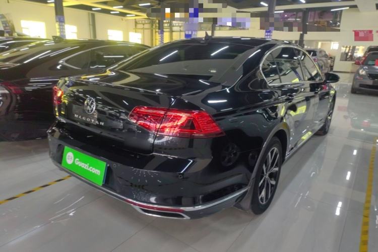 Used Volkswagen Magotan 2020 330TSI DSG Leading Model Rear Right 45 Deg
