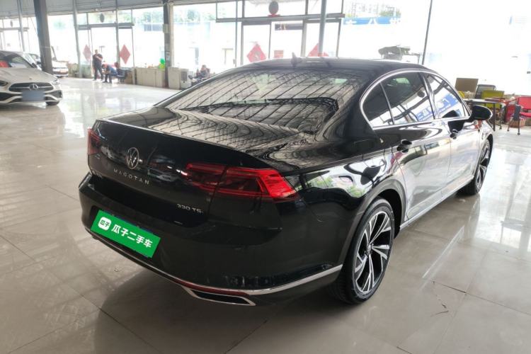 Used Volkswagen Magotan 2020 330TSI DSG Luxury Edition Rear Right 45 Deg