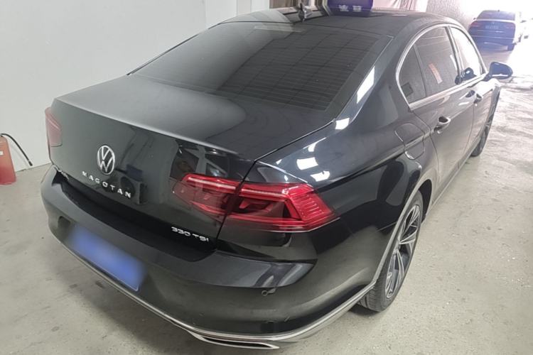 Used Volkswagen Magotan 2020 330TSI DSG Luxury Edition Rear Right 45 Deg