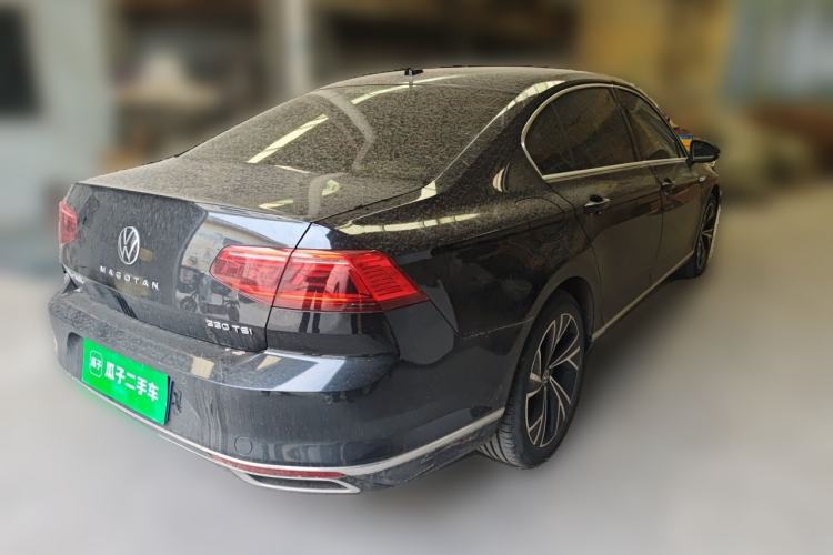 Used Volkswagen Magotan 2020 330TSI DSG Luxury Edition Rear Right 45 Deg