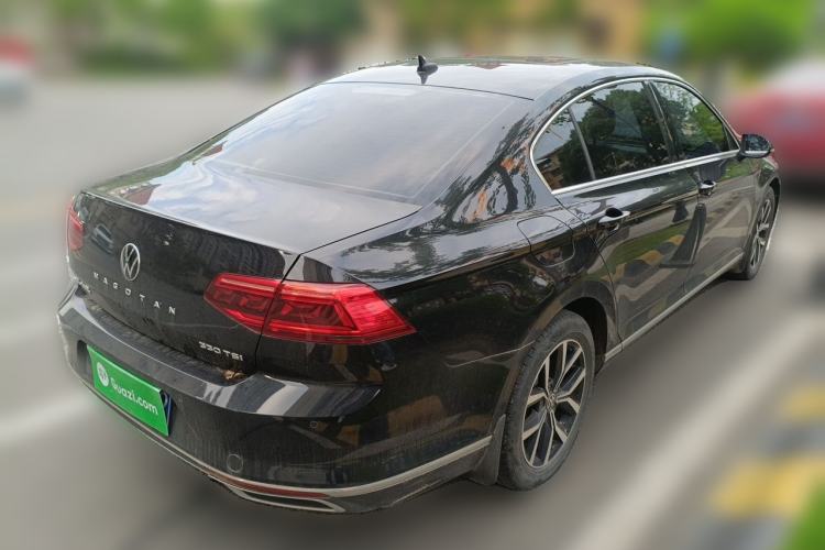 Used Volkswagen Magotan 2020 330TSI DSG Leading Model Rear Right 45 Deg