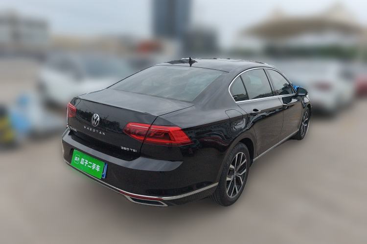 Used Volkswagen Magotan 2020 330TSI DSG Luxury Edition Rear Right 45 Deg