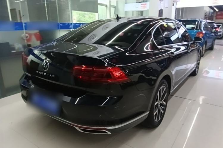 Used Volkswagen Magotan 2020 330TSI DSG Luxury Edition Rear Right 45 Deg