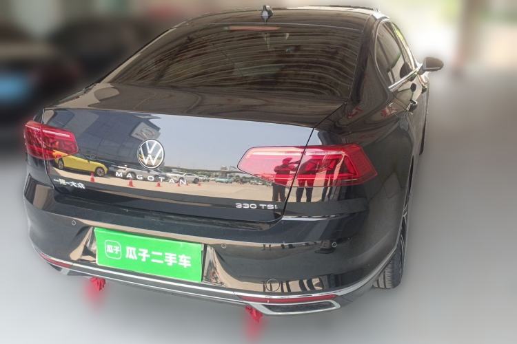 Used Volkswagen Magotan 2020 330TSI DSG Luxury Edition Rear Right 45 Deg