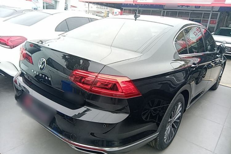 Used Volkswagen Magotan 2020 330TSI DSG Luxury Edition Rear Right 45 Deg