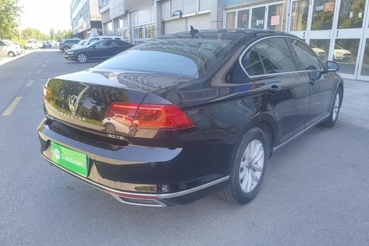 Used Volkswagen Magotan 2020 280TSI DSG Comfort Edition Rear Right 45 Deg