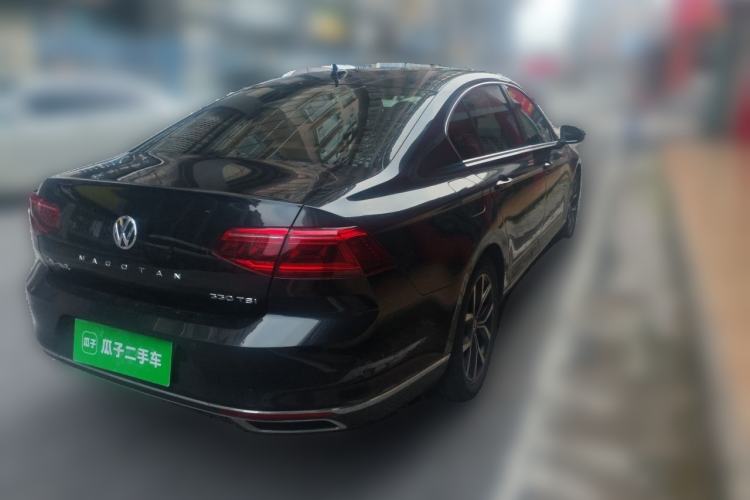 Used Volkswagen Magotan 2020 330TSI DSG Leading Model Rear Right 45 Deg