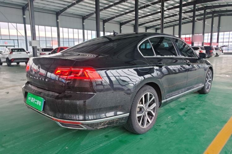 Used Volkswagen Magotan 2020 280TSI DSG Comfort Edition Rear Right 45 Deg
