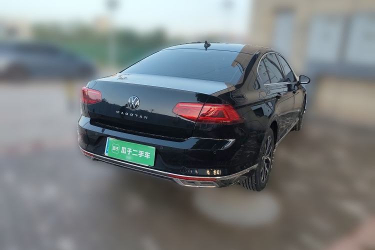 Used Volkswagen Magotan 2020 330TSI DSG Leading Model Rear Right 45 Deg