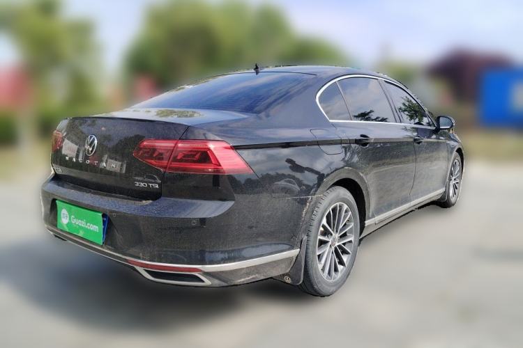 Used Volkswagen Magotan 2020 330TSI DSG Luxury Edition Rear Right 45 Deg